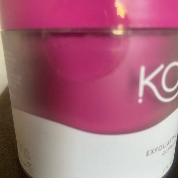 NEW Unopened Kopari Exfoliating crush scrub 8oz. - Picture 2 of 7